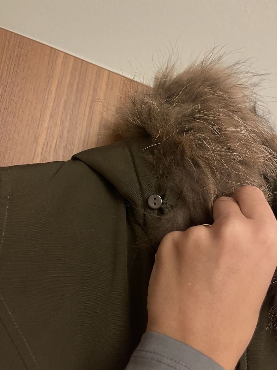 Giacche: Winterjacke mit Echtfell, Gr. 36, olivgrün – Nuovo (secondo la descrizione) da Horgen venduto da Ed0 2