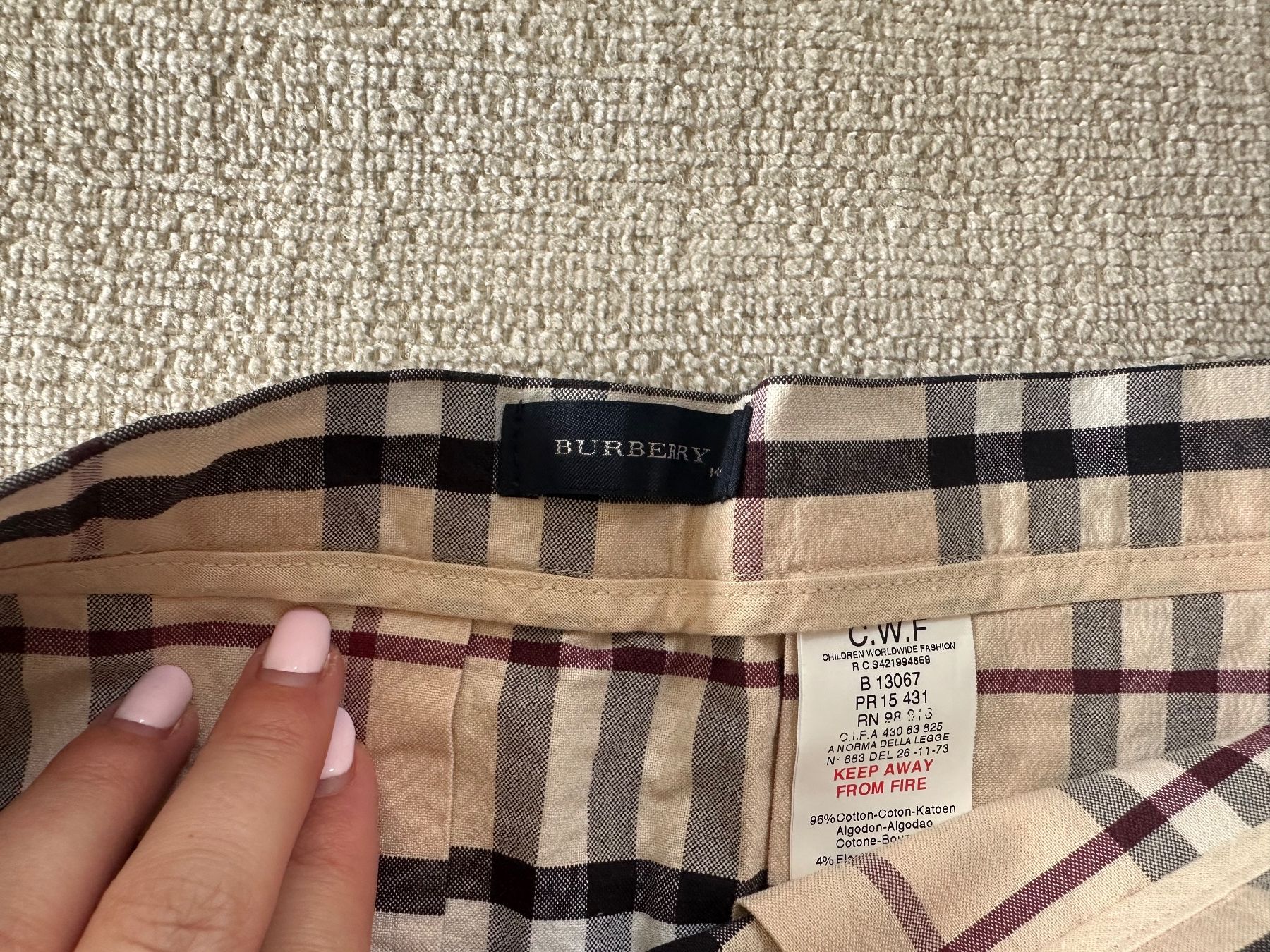 Burberry Vestiti & Gonne: Rock | Burberry Kids – Usato da Horgen venduto da naomijlo 4