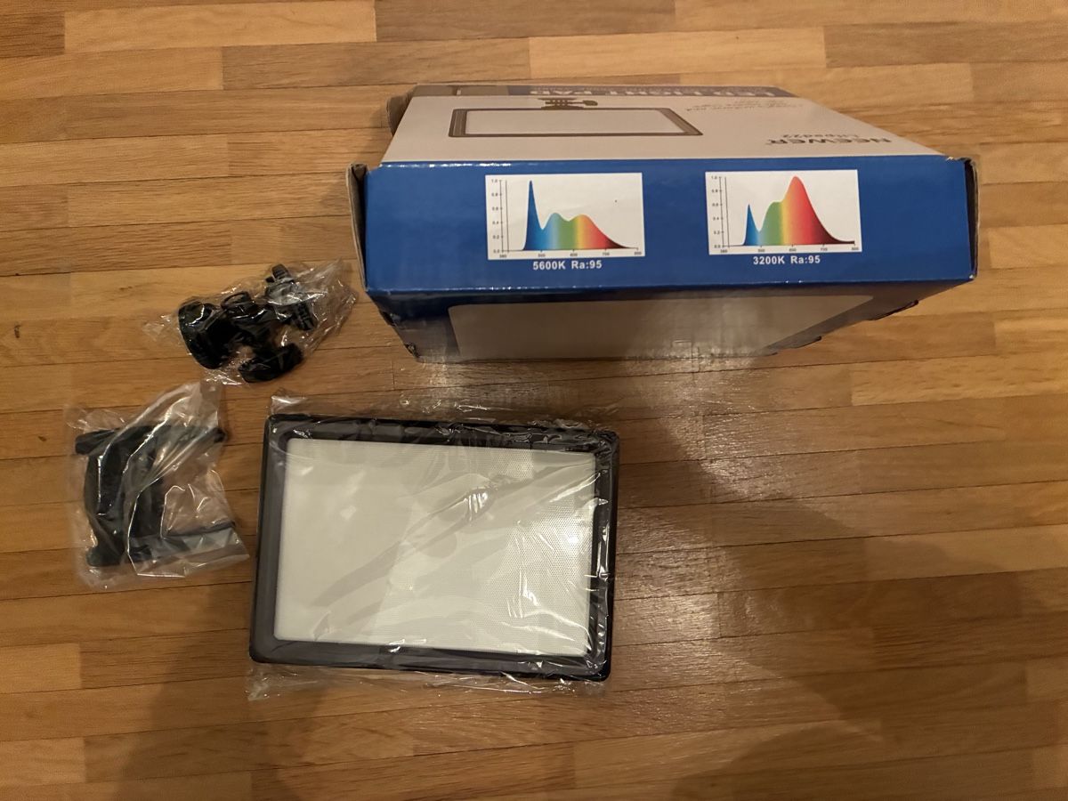 Lampade: Videolicht Neewer Litpad – Usato da Zürich venduto da Robfx 1