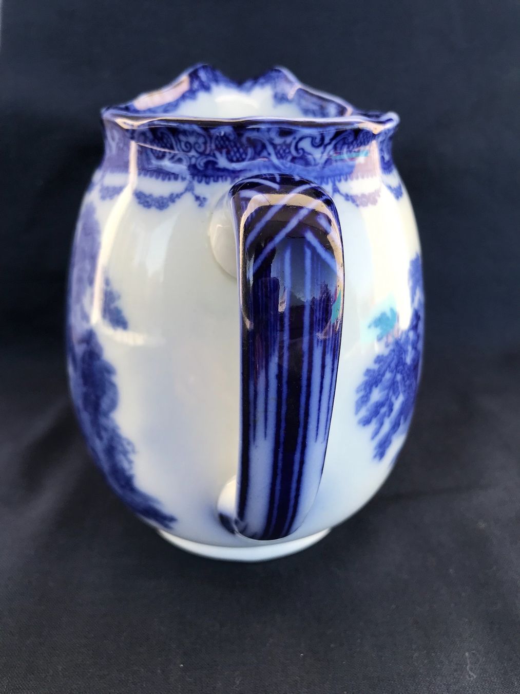Karaffen: Wasser oder Milchkrug/ Carafe lait ou eau / Brocca Doulton – Neu (gemäss Beschreibung) aus Fribourg von SD1910 2