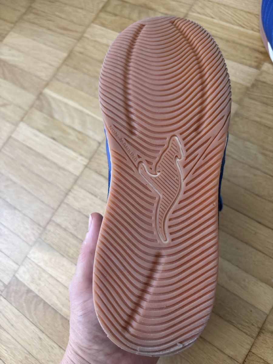 Schuhe für Jungen: Hallenturnschuhe Gr. 36 – Gebraucht aus Herisau von sen_8w8b 3