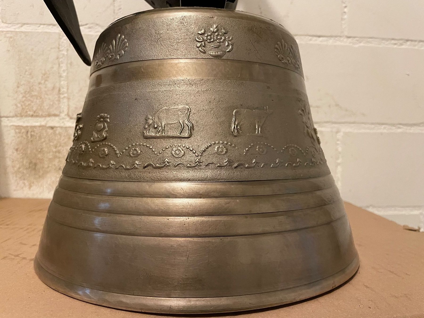 Glocken & Treicheln: Berger - Glocke 1983 ab 1.00 Fr. – Gebraucht aus Birrhard von magisto52 3