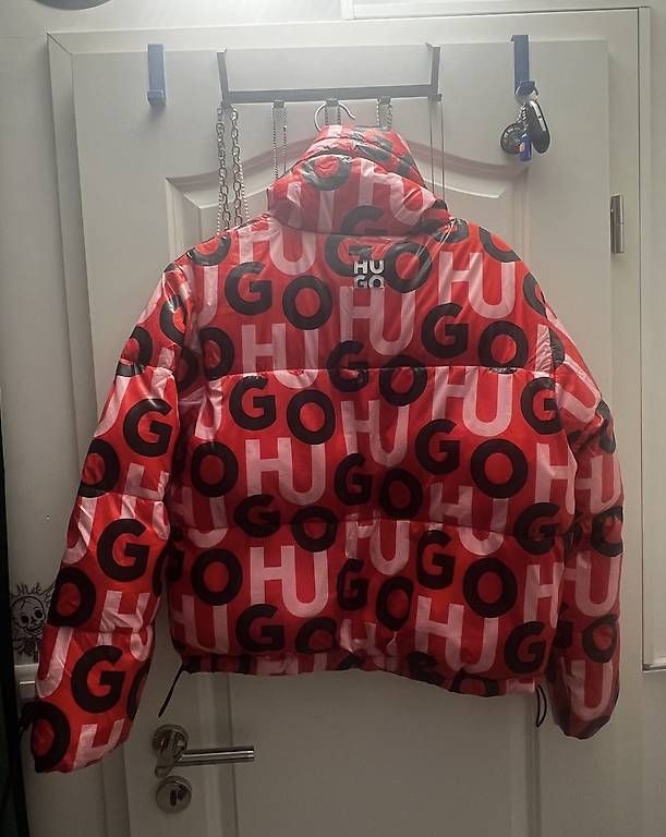 Giacche: Rote Hugo Boss Damenjacke – Usato da Worb venduto da ansari 1