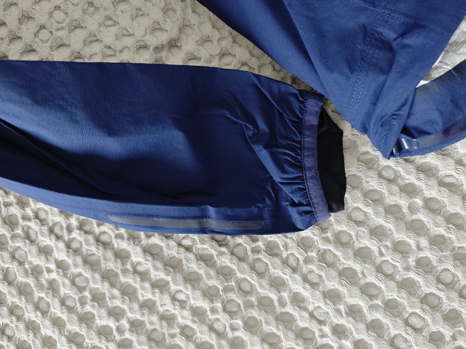 Rapha Vestes: Rapha Regenjacke Grösse L dunkelblau neu!! – Neuf (Voir description) à Uster par tokyo__ 1