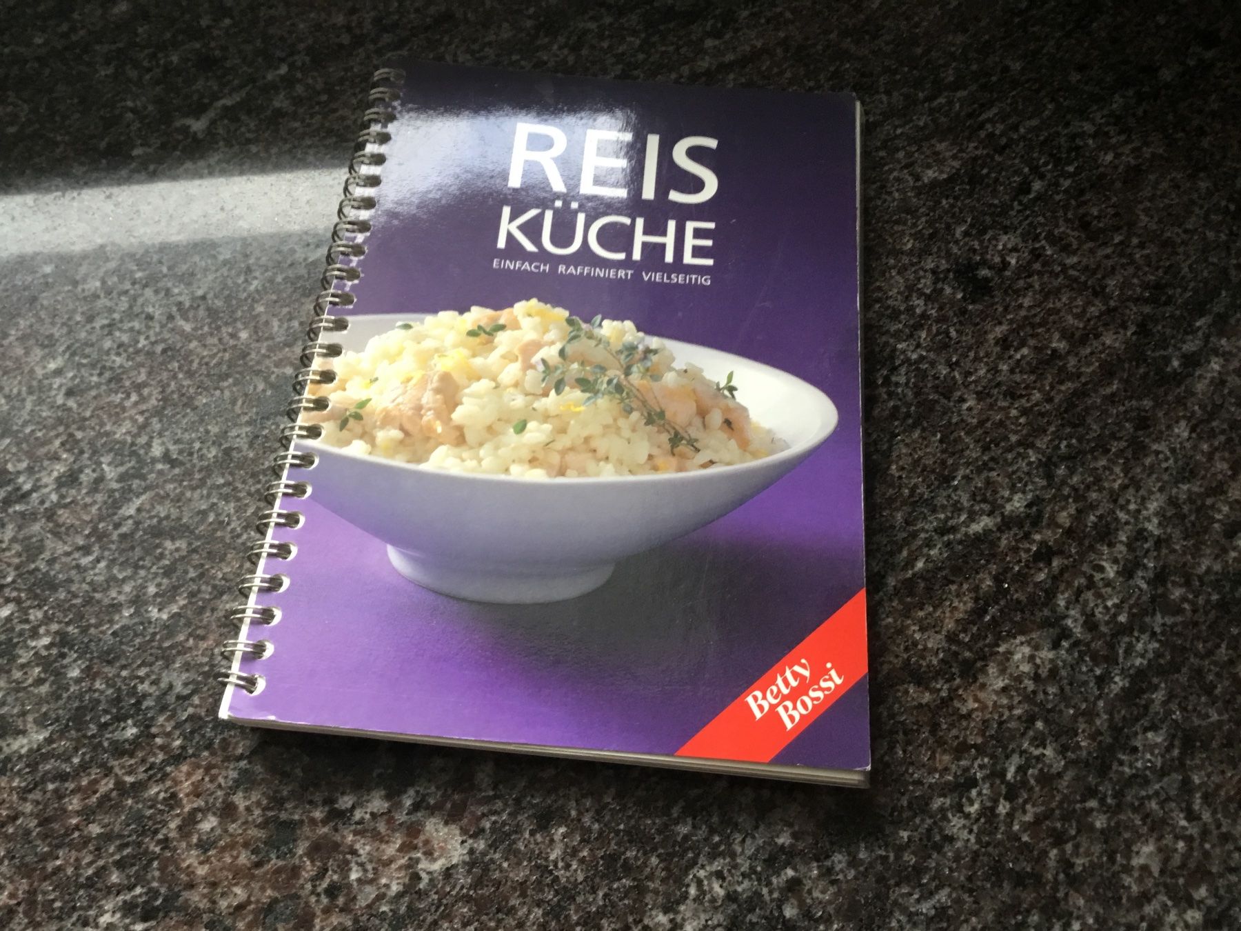 Livres: Kochbuch Reis Küche – D'occasion à Würenlos par sweety5436