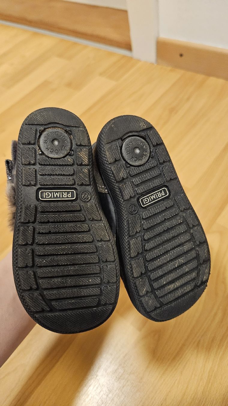 Primigi Scarpe per ragazze: Primigi Winterschuhe Gr 22 – Usato da Murten venduto da RYO_RYO 2