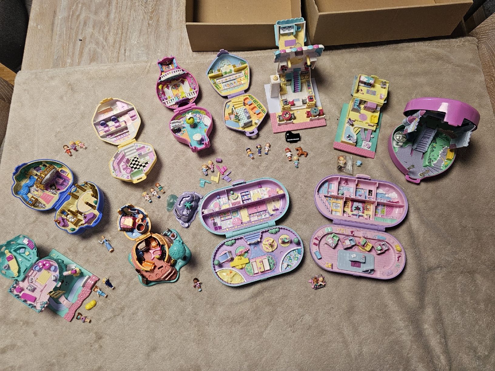 Polly Pocket Spielzeuge: tolle alte polly pocket sammlung – Gebraucht aus Reinach BL von  5