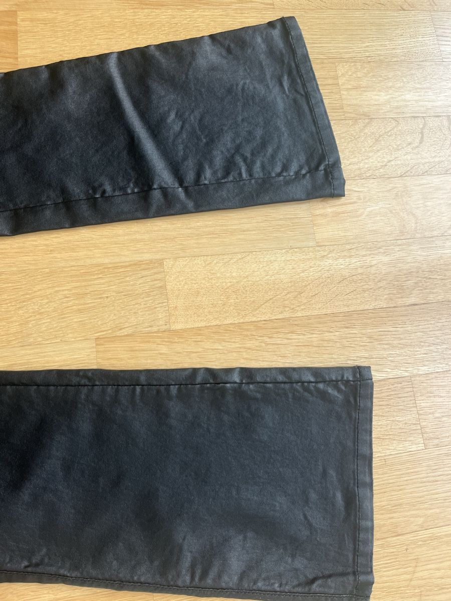 Pantaloni: Pantalon cuir – Usato da Neuchâtel venduto da Ariane_vn00 5