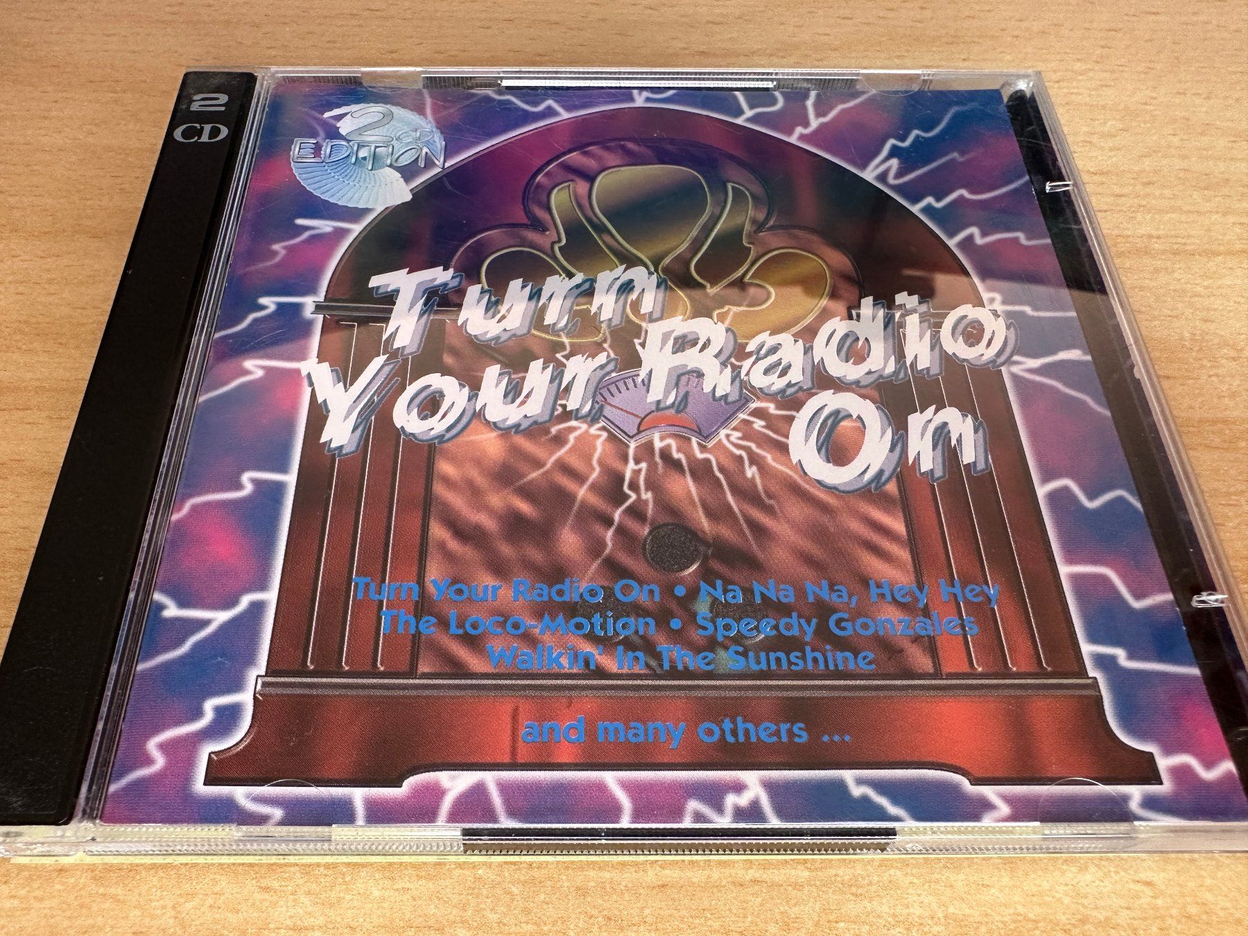 CD: Various – Turn Your Radio On - 2 CD – Usato da Rikon im Tösstal venduto da Alpenmutz