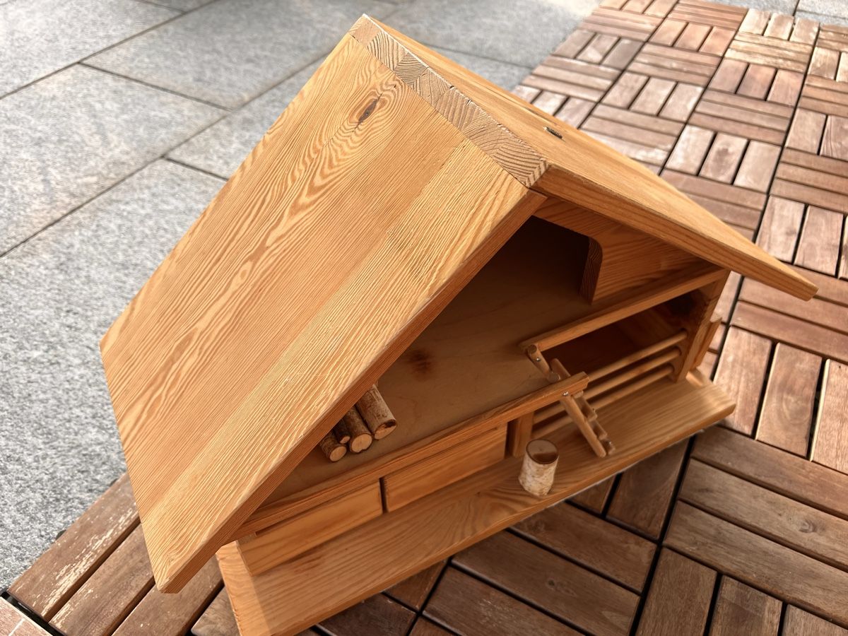Giocattoli: Heidiland Swiss Brand Holzhause – Usato da Baar venduto da mitu 3