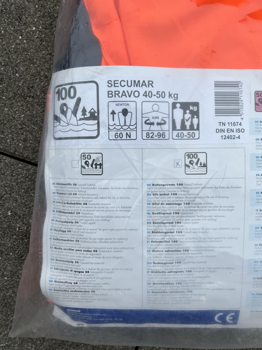 Giubbotti di salvataggio: Schwimmweste 40-50kg – Nuovo e nell'imballaggio originale da Graltshausen venduto da Steppinchen 1