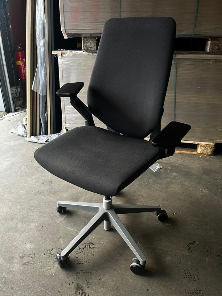 Steelcase Stühle: Steelcase Gesture Full Option – Gebraucht aus Purmerend von Offeco 1