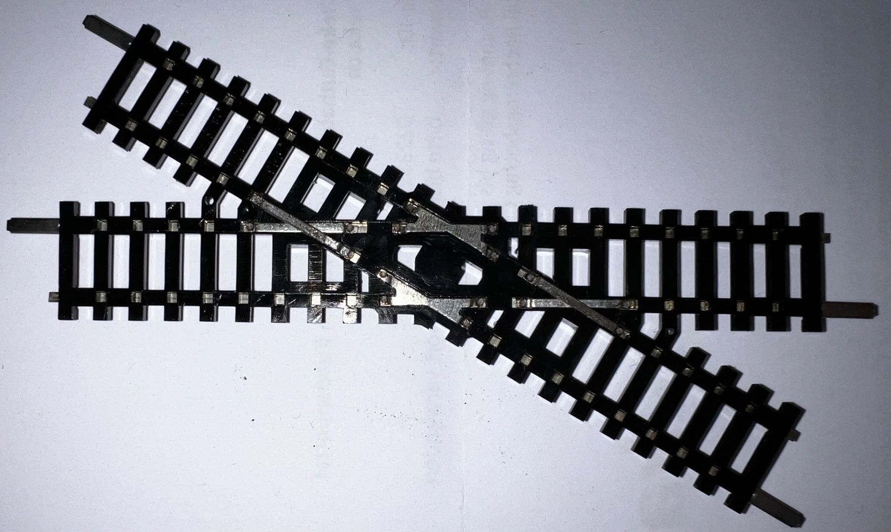 Trix Modelleisenbahnen: Minitrix 4958, Kreuzung 30 Grad – Gebraucht aus Basel von jonnyhaas 3