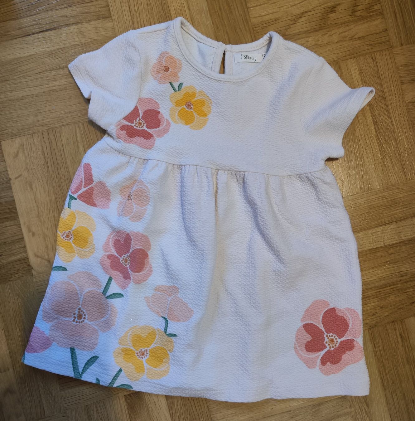 Manor Robes et jupes: Kleidchen gr. 80-86 – Neuf (Voir description) à Reinach BL par chilller92