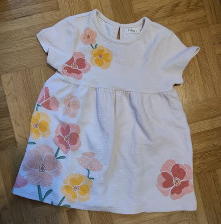 Kleidchen gr. 80-86