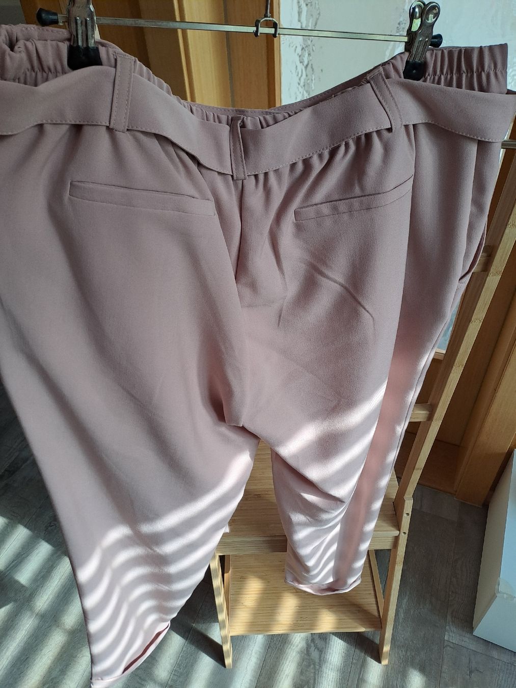 Hosen: Damen Hose Chicorée Grösse XL rosa – Gebraucht aus Rickenbach LU von bishiida 3