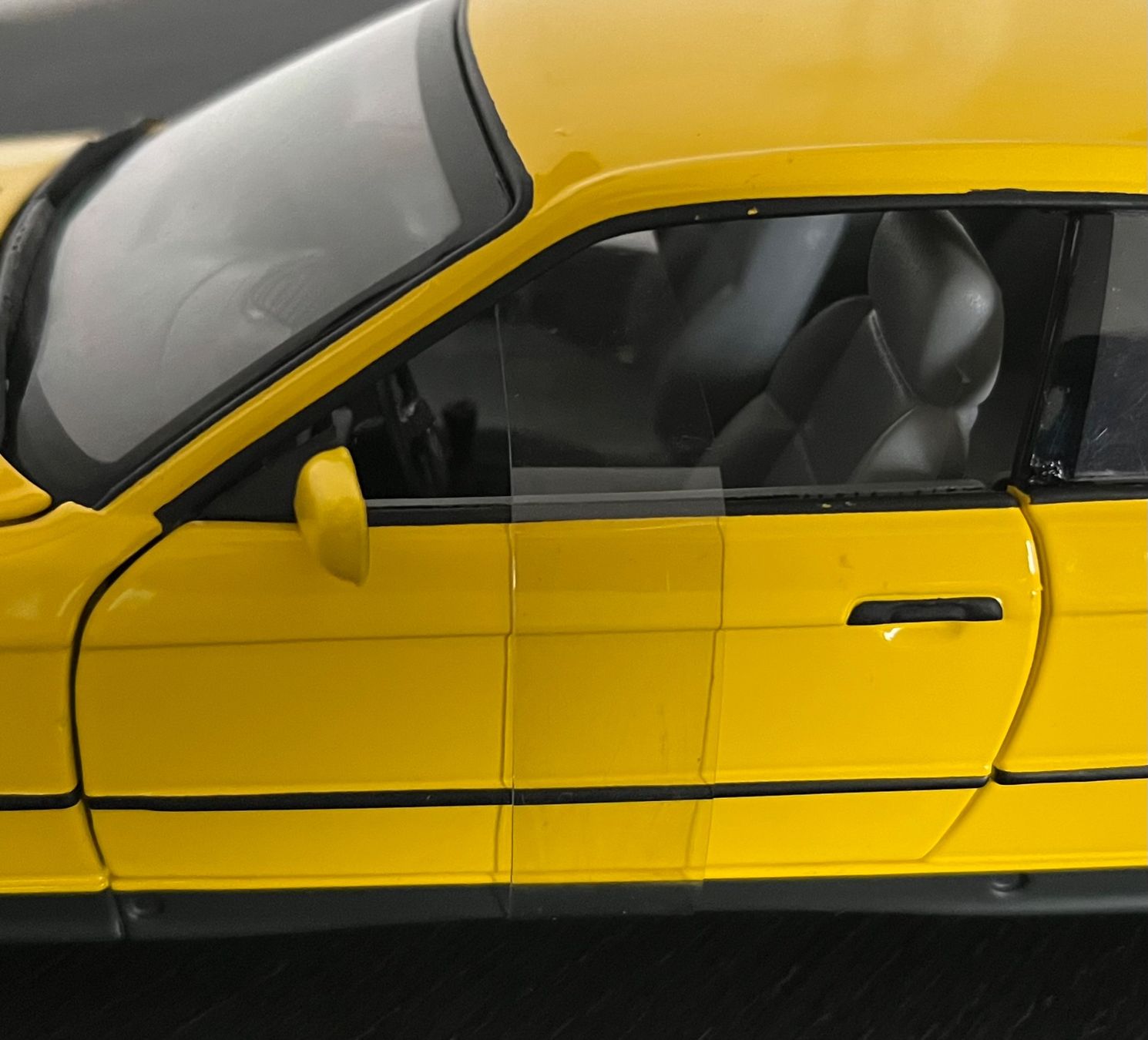 UT Models Modellini d'auto: BMW 3 series coupé, jaune, UT Models 1:18 – Usato da St-Cergue venduto da ncu_t267 4
