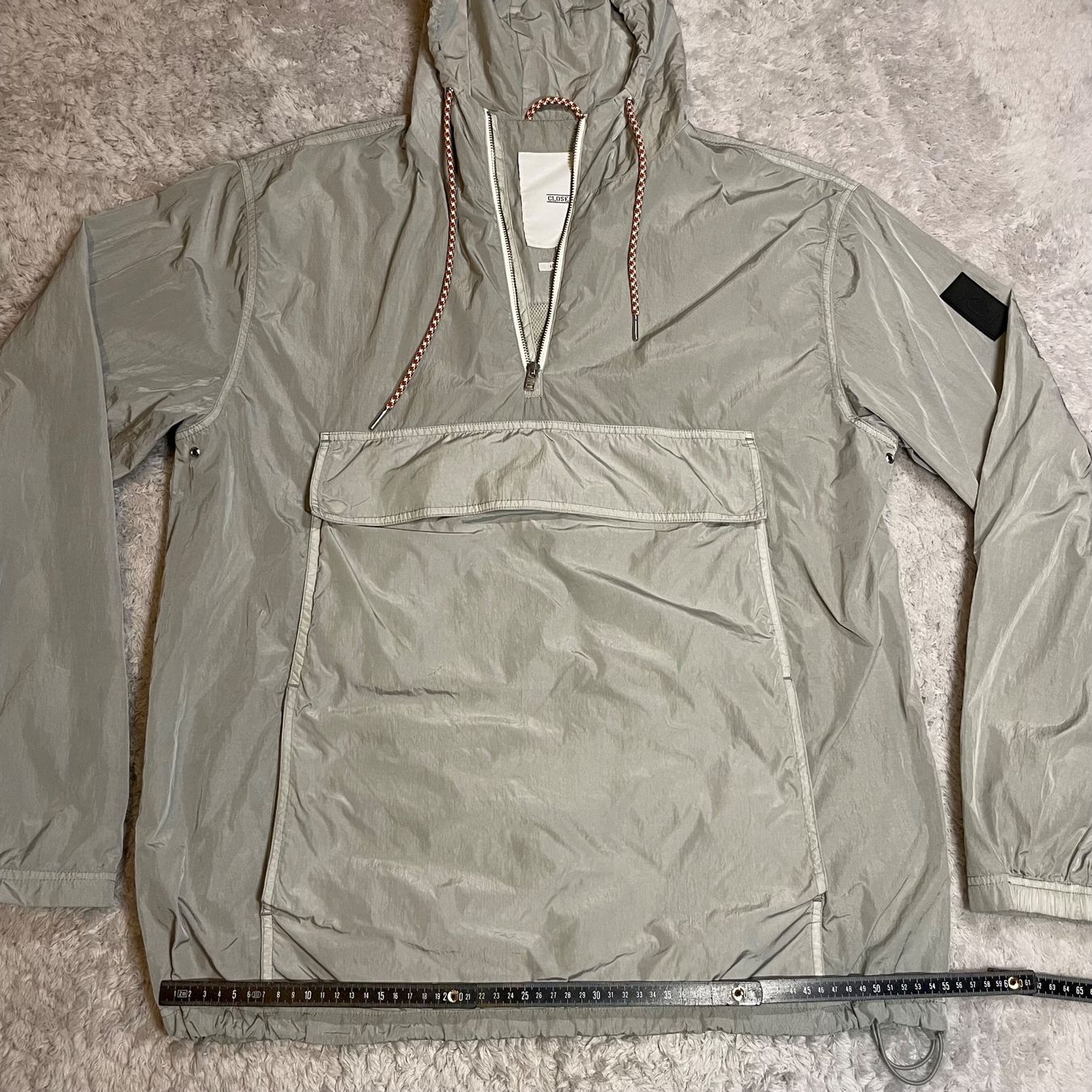 Closed Giacche: Closed Light Cagoule Windbreaker Jacke XL Silber/Grau – Usato da Bubikon venduto da SwissSecondLife 1