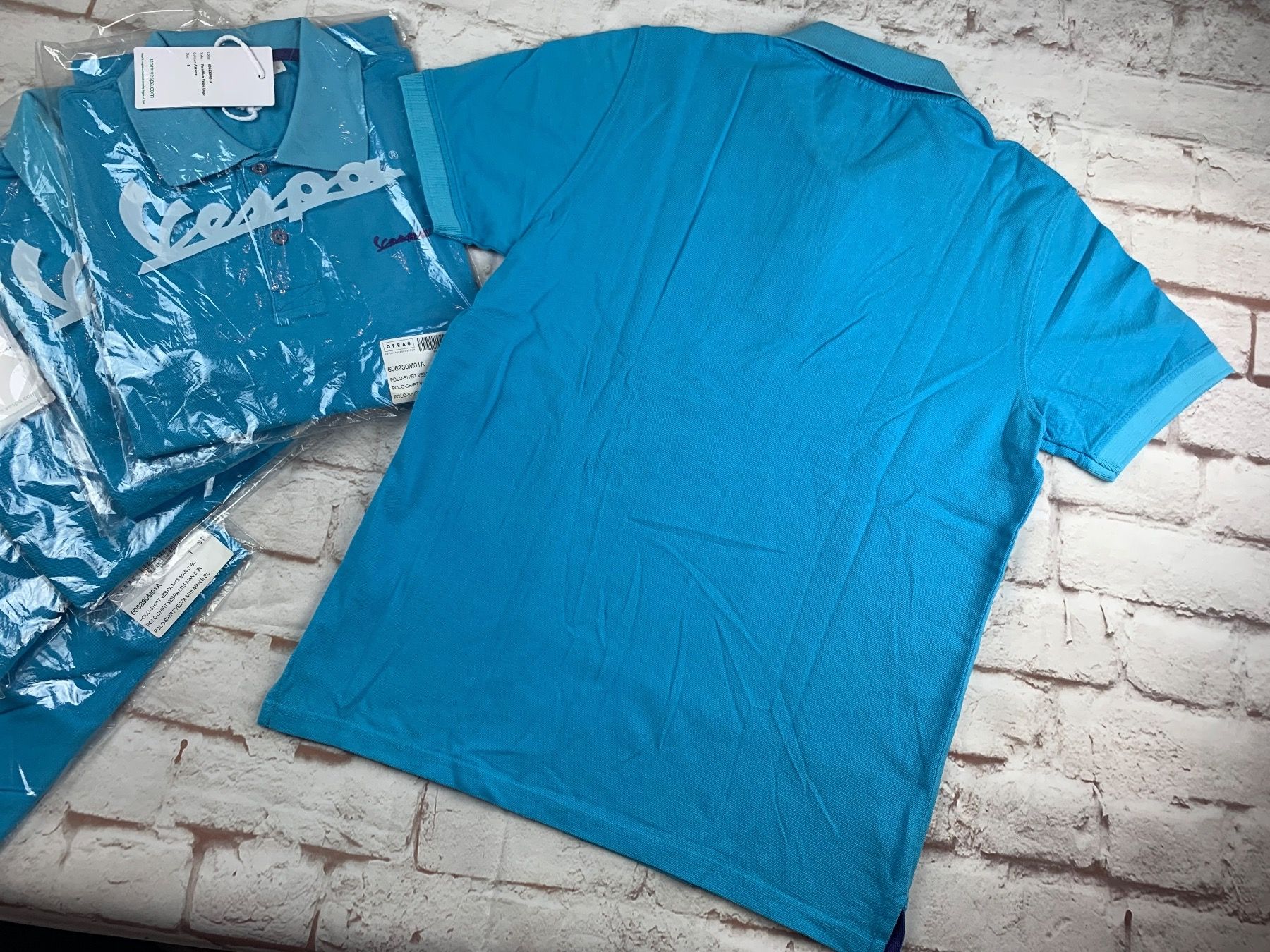 Magliette Polo: Vespa Poloshirts Grösse S neu hellblau – Nuovo e nell'imballaggio originale da Gansingen venduto da per_h7lz 1
