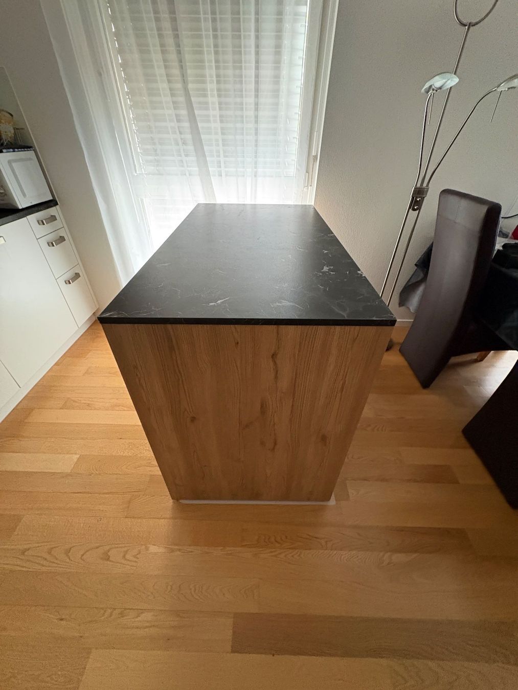 Cucine complete: Kücheninsel Îlot central MARCKERIC BARNA 127.2x68x92cm – Usato da Allschwil venduto da Tasting 2