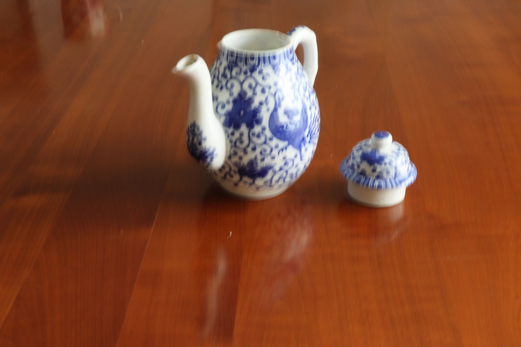 Set di piatti: Chinesisches Teeservice 5 teilig, mit Teekanne – Usato da Rheinfelden venduto da Floyd5 4