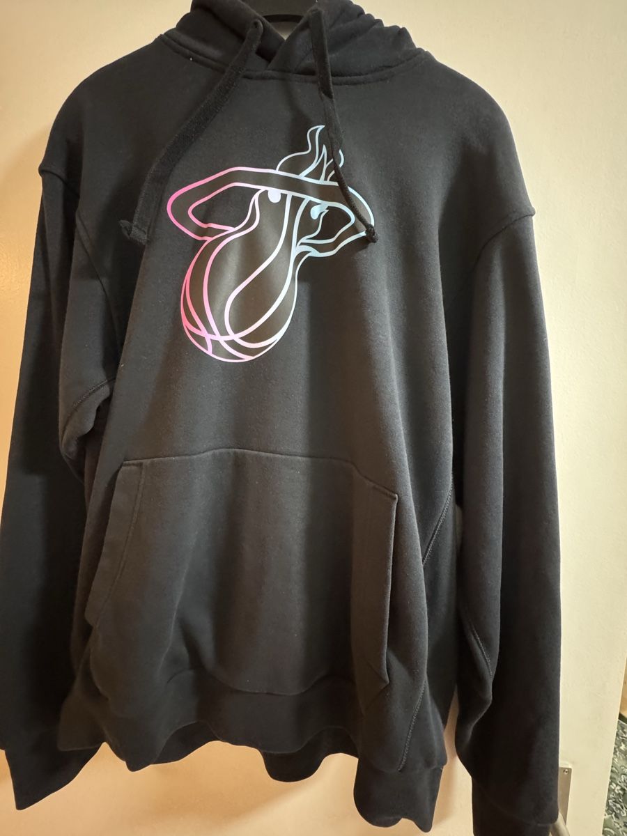 Maglioni & Felpe: Pullover Nike – Usato da Zürich venduto da sduj 3