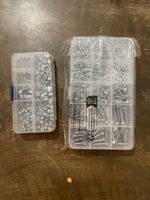 Assortiment vis et écrous  2 boîtes neuves