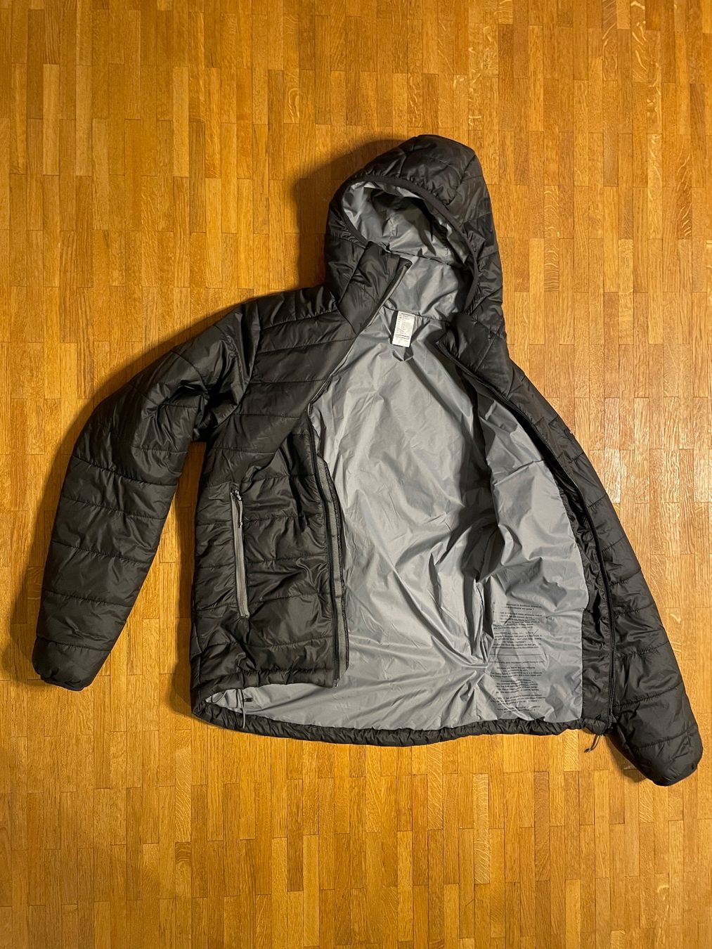 Decathlon Giacche: Steppjacke Decathlon – Usato da Jegenstorf venduto da Zarastra 1