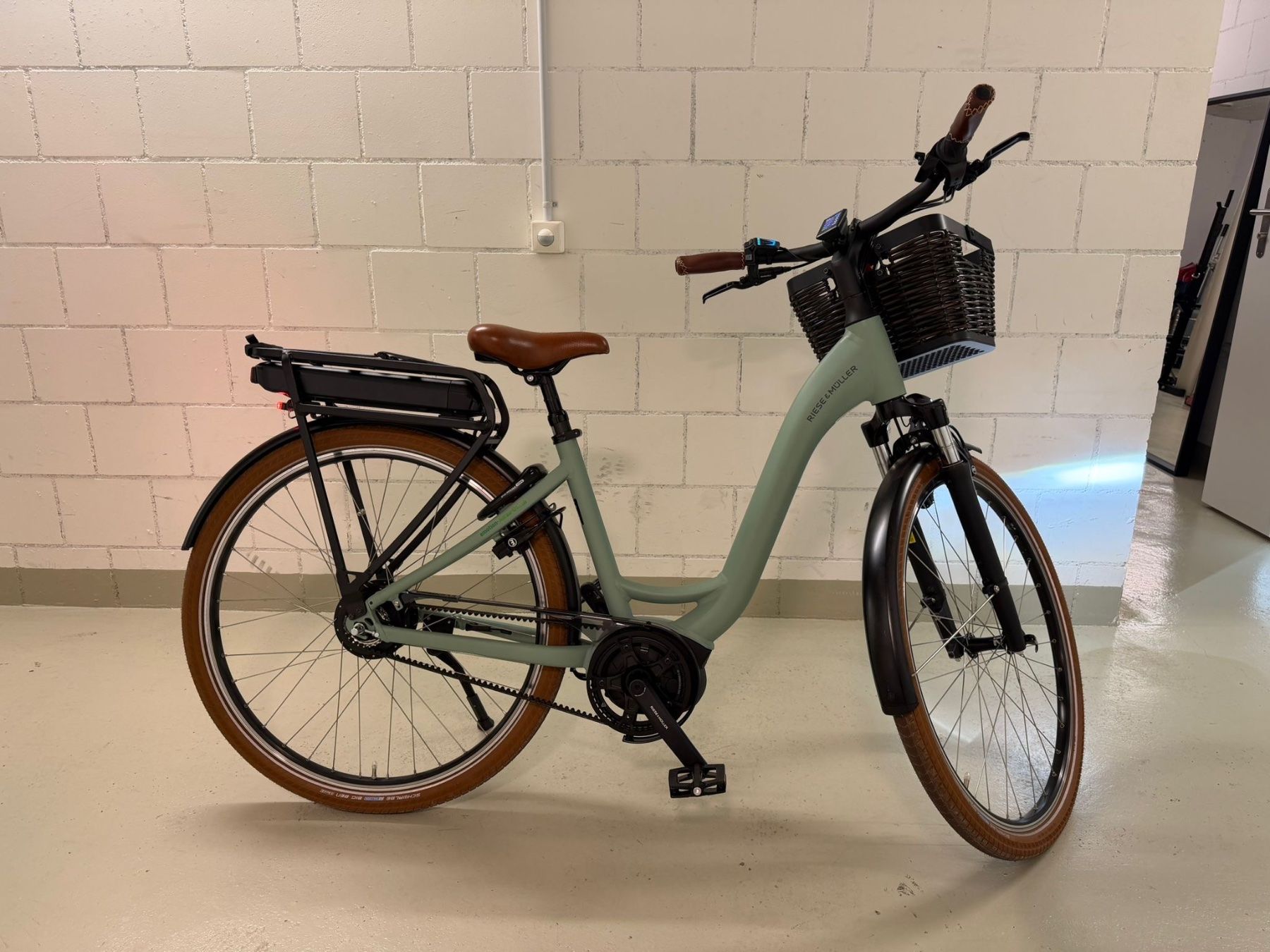 Riese & Müller Velos: E-Bike Riese & Müller Swing4 vario – Gebraucht aus Anglikon von SidonieR 4