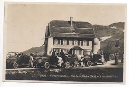 FURKA Hôtel Furka - viele Auto, Postauto
