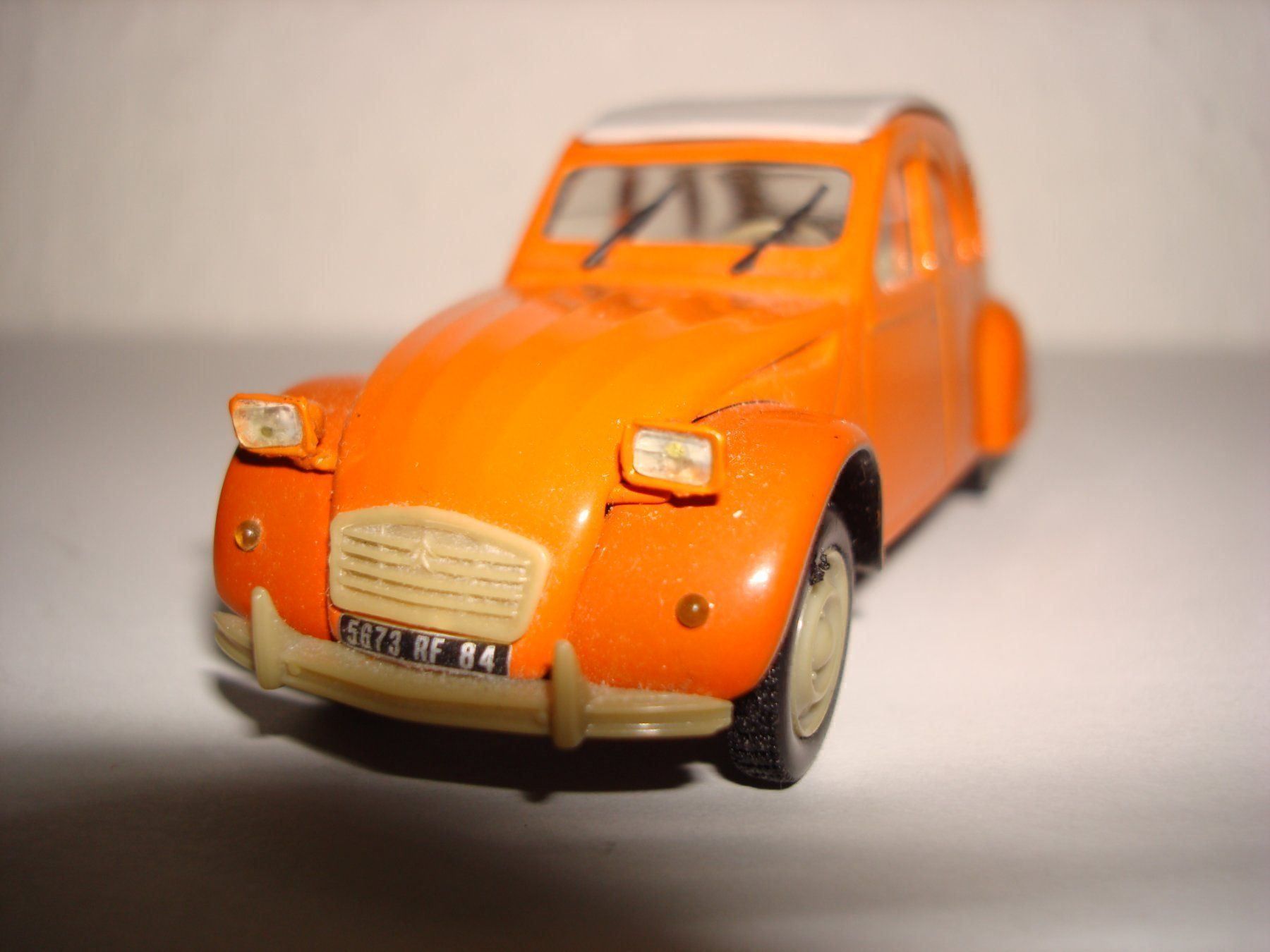 Norev Modellautos: Citroen 2CV 6 1:43 Norev – Gebraucht aus Diegten von isetta590 1