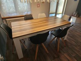 Esstisch mit 6 Stühlen