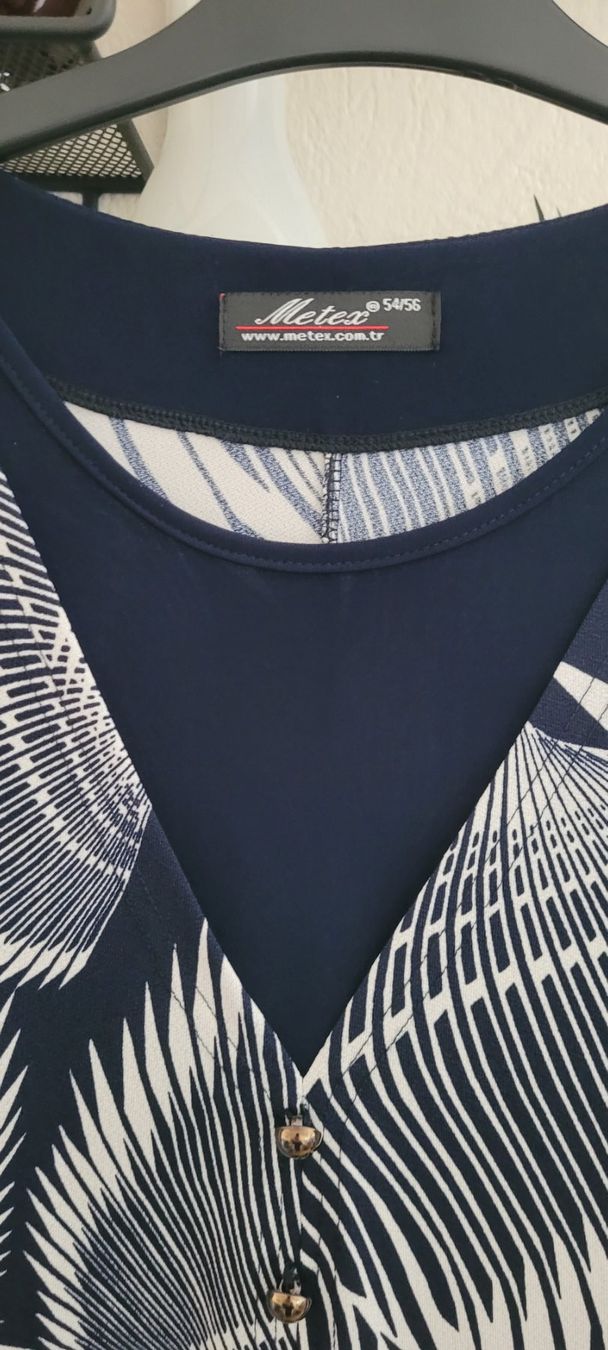 Vestiti: Élégante robe  Metex longue imprimée taille 54/56 – Nuovo (secondo la descrizione) da Vevey venduto da x_y_f 1