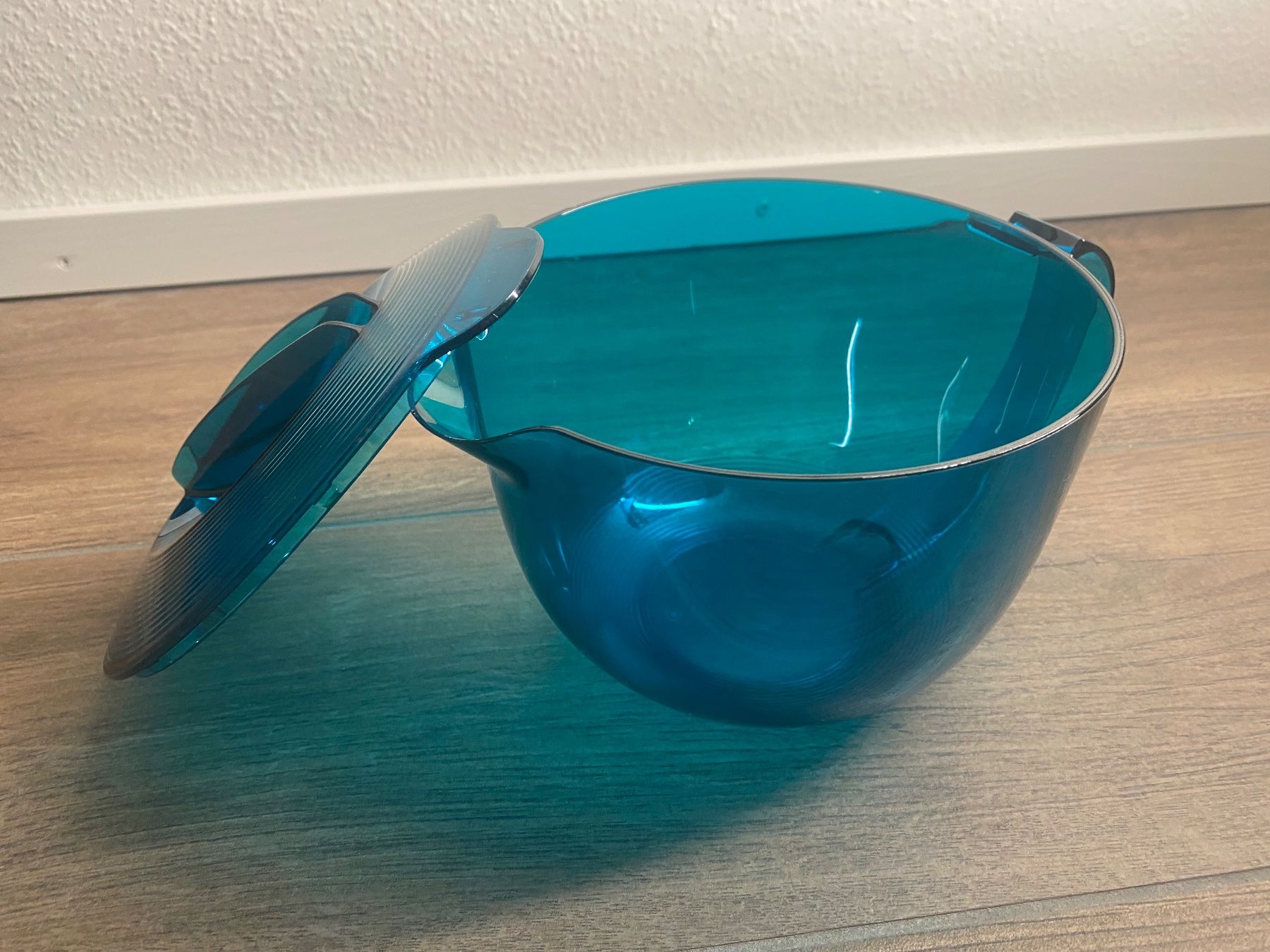 Tupperware Contenitori & Simili: Tupperware MicroCook Krug 1 Liter blau – Usato da Pratteln venduto da a23_j2gs 2