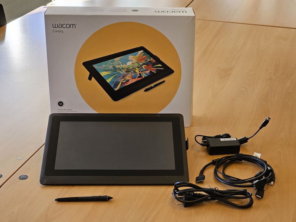 Soporte Para Tablet Wacom Cintiq 16 - Stand Ajustable 19° Y 68