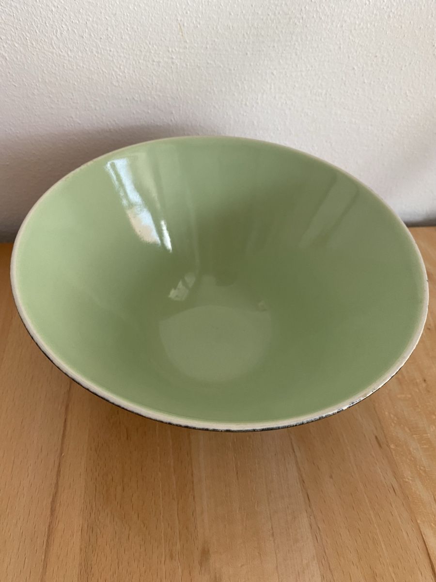 Rössler Schalen: Rössler Salatschüssel schwarz-grün – Gebraucht aus Schwarzenburg von Michellu 1