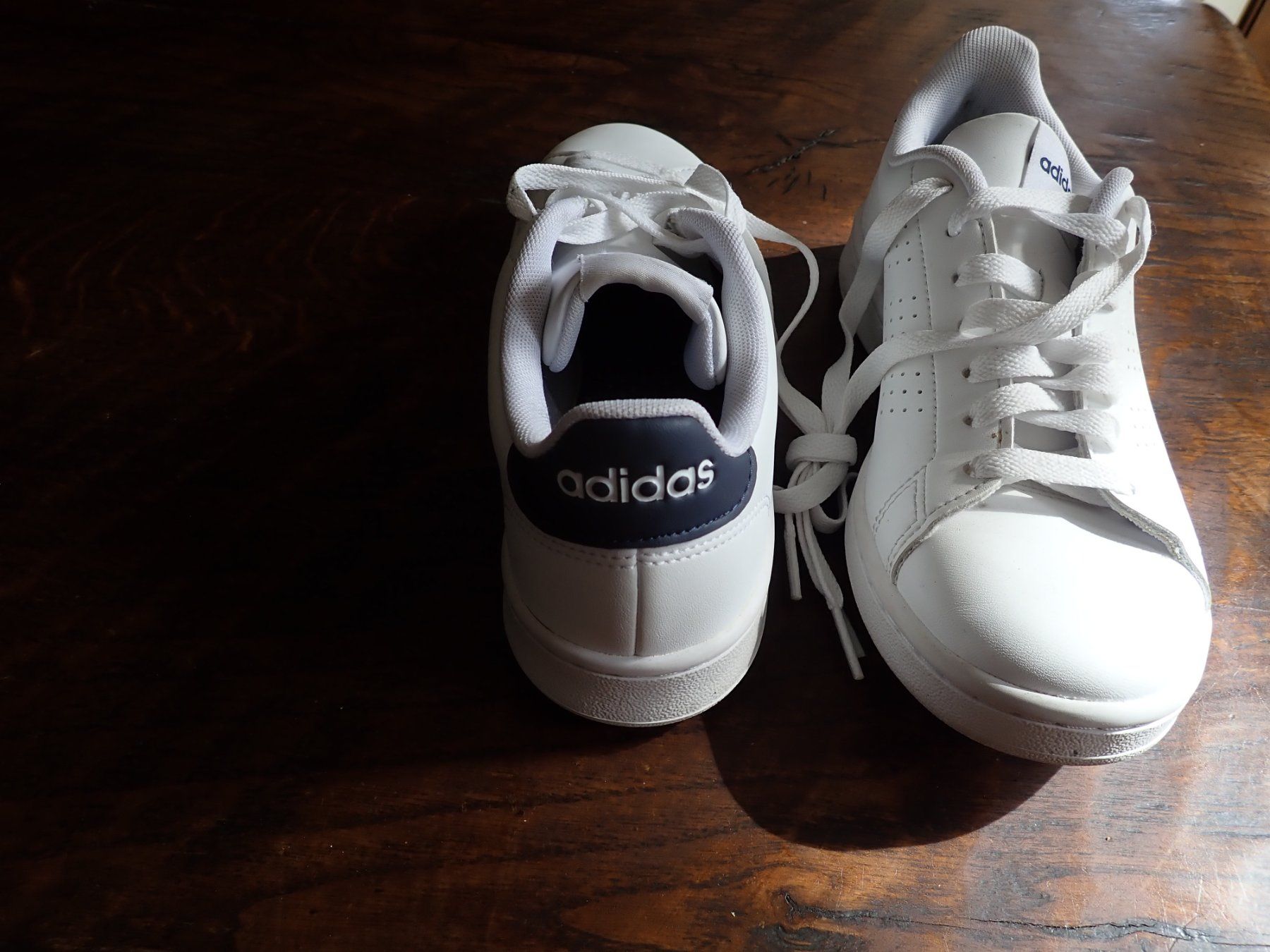 Adidas Chaussures garçon: Baskets Adidas 36 – Neuf (Voir description) à Petit-Lancy par camping_car 2