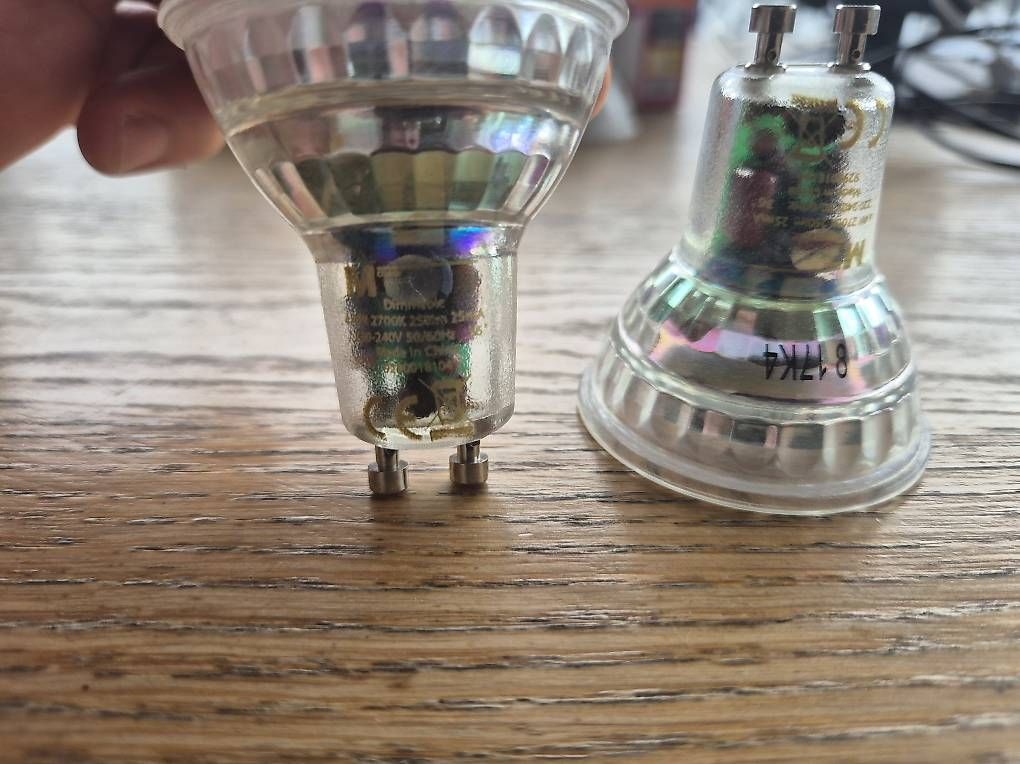 Lampen: Migro gu10 LED Lampen 4,4watt – Gebraucht aus Dällikon von Larif96