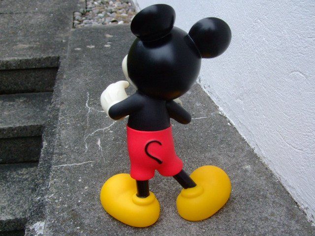 Statuette: MICKEY  MAUS SAMMLERSTÜCK ! – Usato da Schachen b. Reute venduto da Dzestar 4