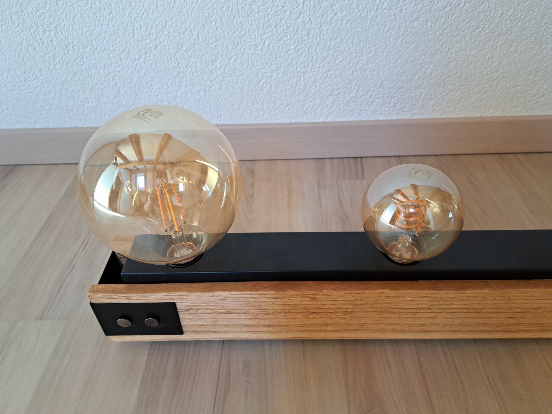 Eglo Lustres & lampes de plafonds: LAYHAM Deckenleuchte Retro Holz – D'occasion à Wynigen par bra_qs2w 2