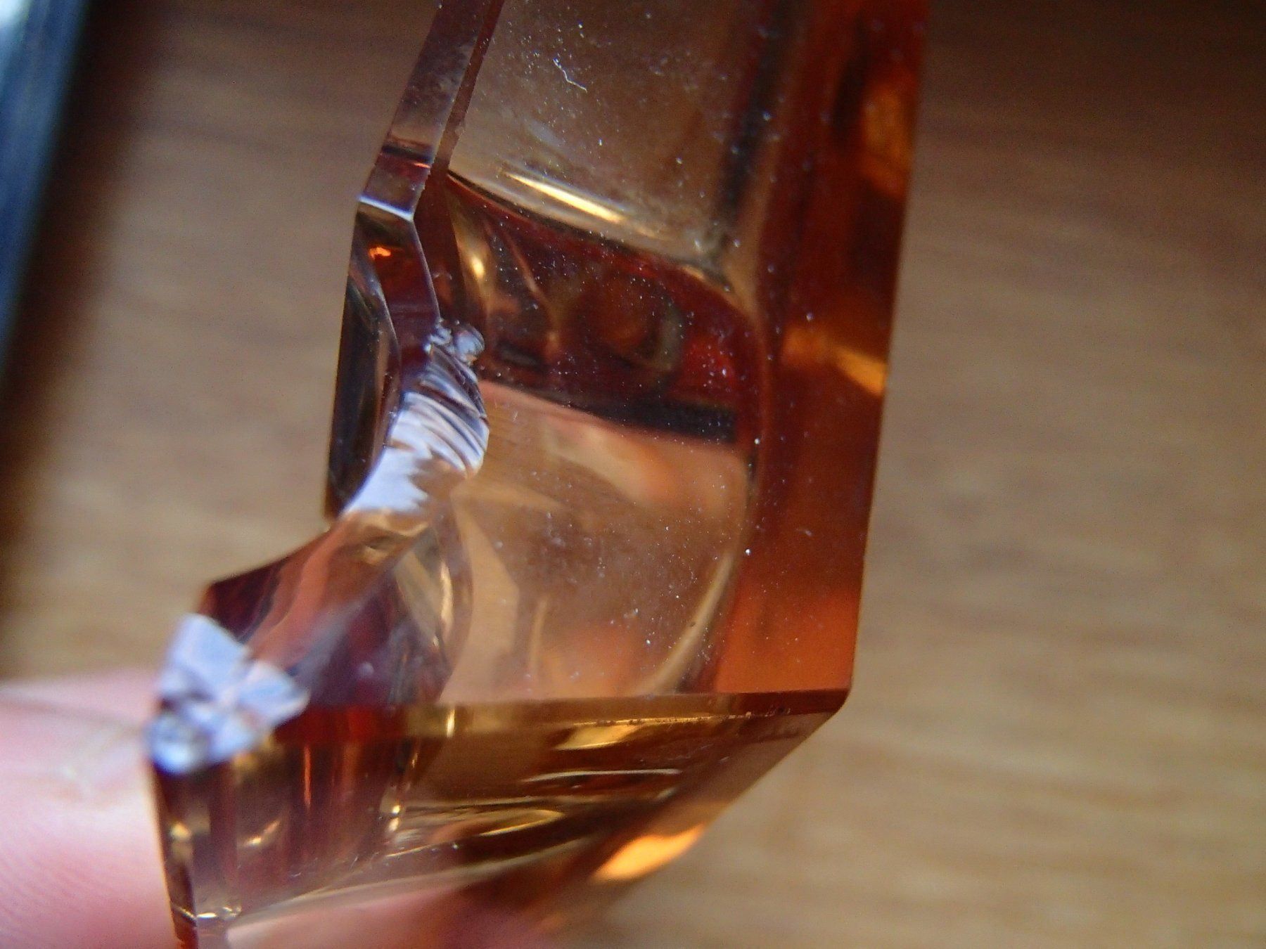 Portacenere: Amber Glas Aschenbecher auf versilbertem Teller – Usato da Schöfflisdorf venduto da pullux 6