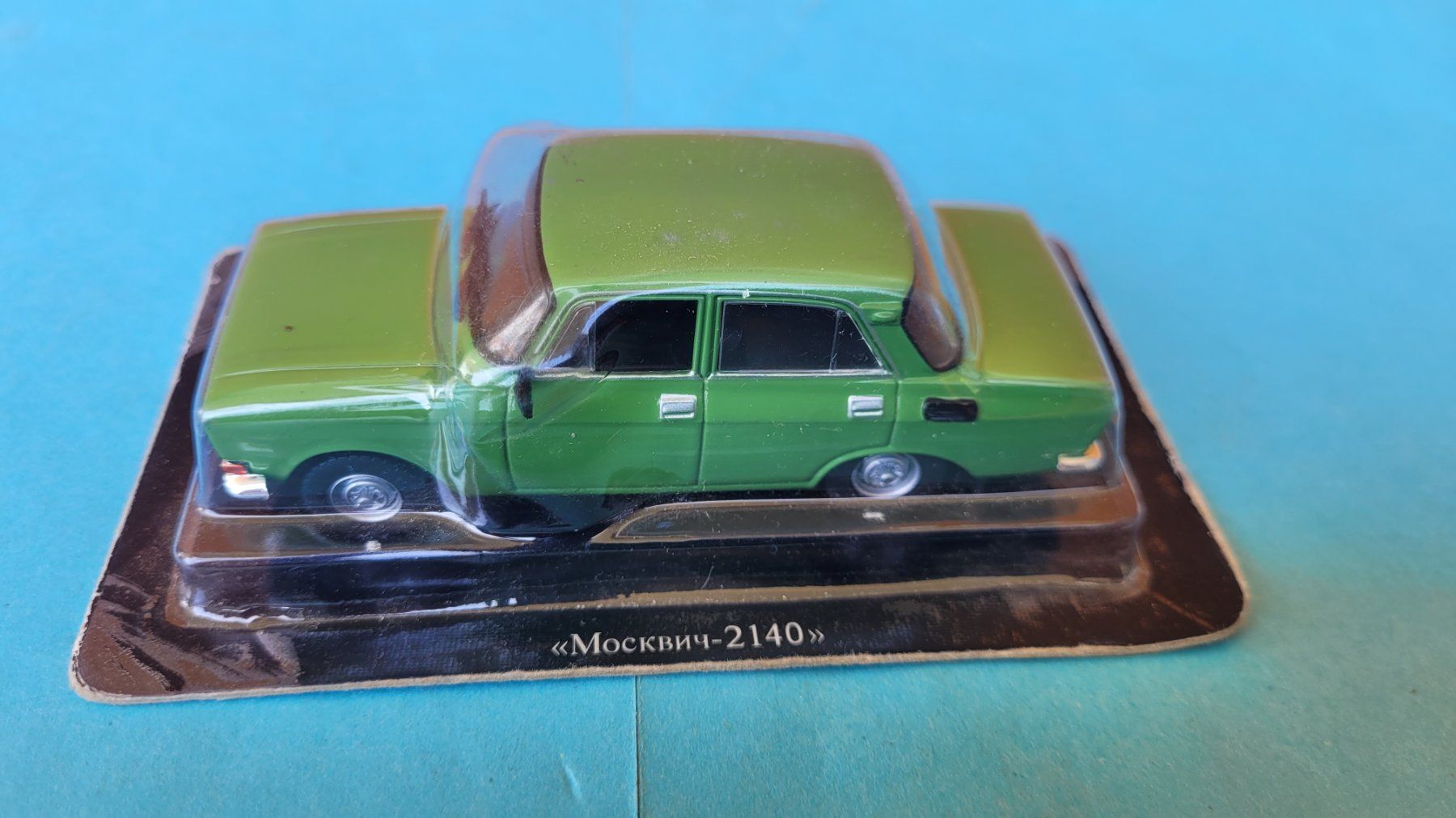 Voitures modèles: Moskwitch 2140, 1:43 DeA Collection presse – Neuf (Voir description) à Domdidier par Bimbo57 1