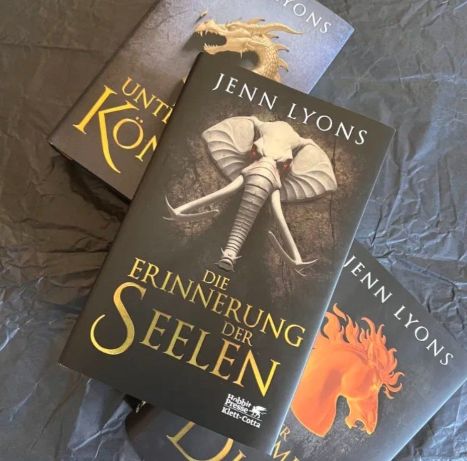 Livres: Jenn Lyons Trilogie - Drachengesänge – D'occasion à Niedermuhlern par Mahkah.65 2