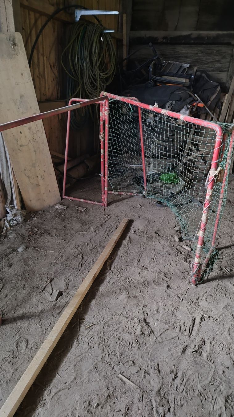 Fussball- & Hockeytore: Alte Unihockeytore  – Gebraucht aus Ruppoldsried von sil_6c8w