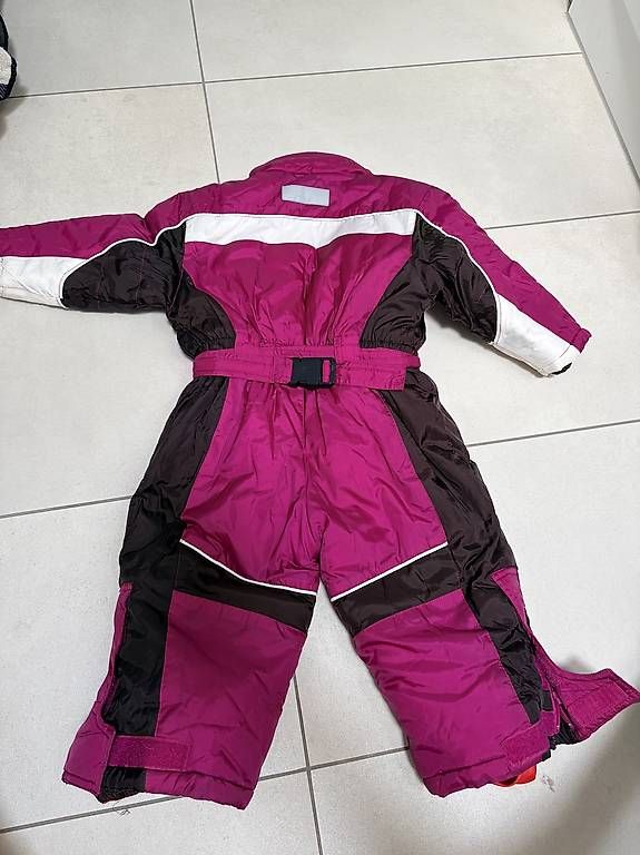 Completi: Snowsuit Schneeoverall Baby 12-18m – Usato da Basel venduto da enr_7whz 1