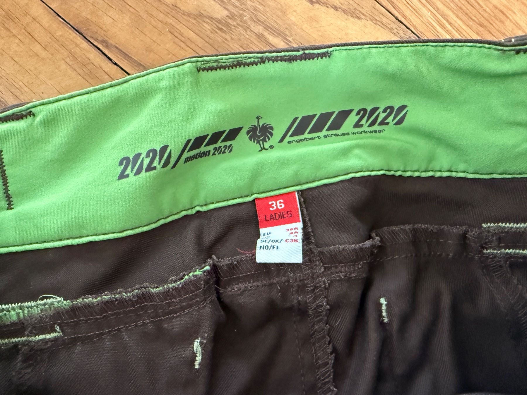 Engelbert Strauss Pantalons: Engelbert Strauss Grösse 36 Hose motion Damen – D'occasion à Ennetbaden par mapa05 2