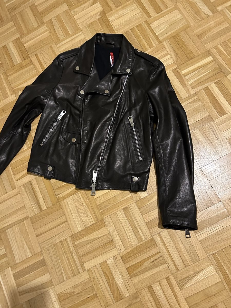 Giacche: Perfecto cuir noir – Nuovo (secondo la descrizione) da Gorgier venduto da hcaroline4 6