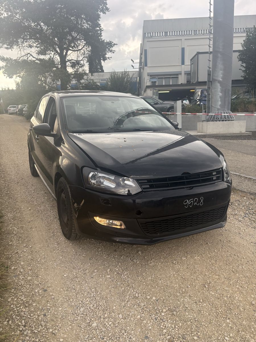 VW Automobili: VW Polo 1.4 Unfall – Difettoso da Gals venduto da aya_p7pd 1