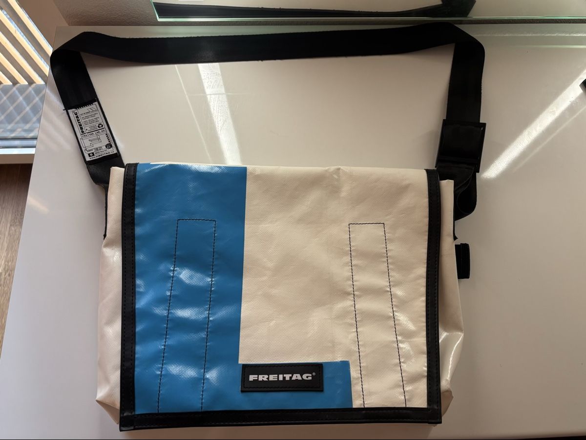 Freitag Borse: FREITAG F14 DEXTER  – Nuovo (secondo la descrizione) da Rafz venduto da melinaurbanitzy