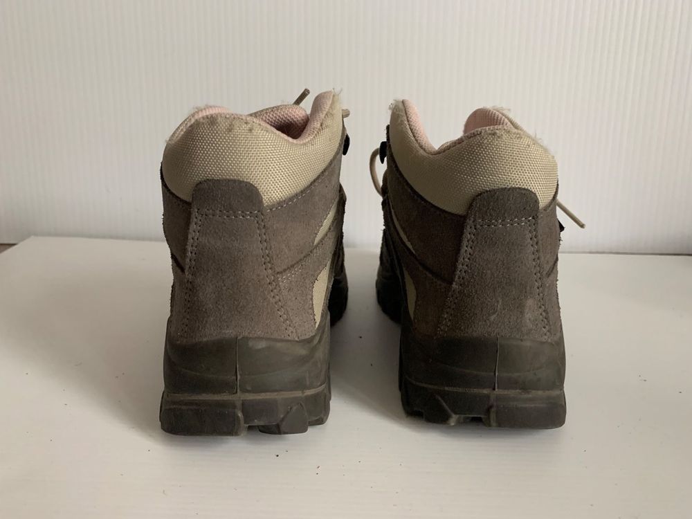Chaussures randonnée Quechua enfant 29 peu utilisées (Gebraucht) in